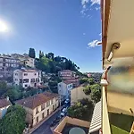 Hello * Menton