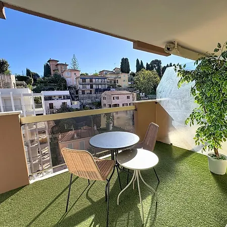 Apartment Hello
