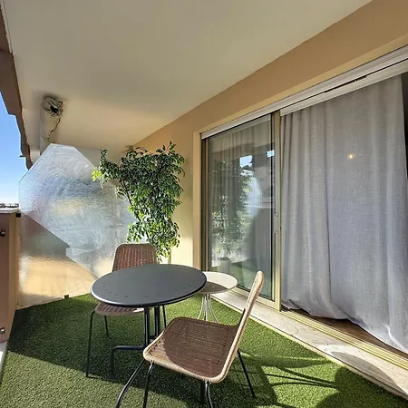 Hello Apartament Mentona