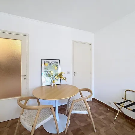 Apartament Hello