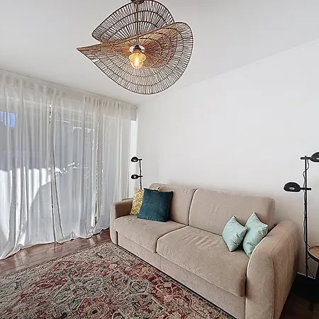 Hello Apartament Mentona